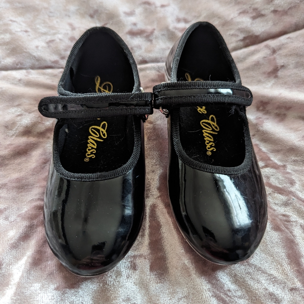 Tap shoes